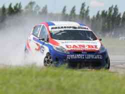 Complicaciones para Martn Piermattei y su Ford Fiesta Kinetic