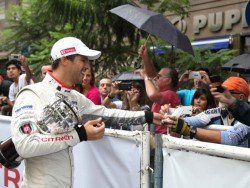 Matas Rossi recibi el afecto del pblico en el Roadshow de Citroen